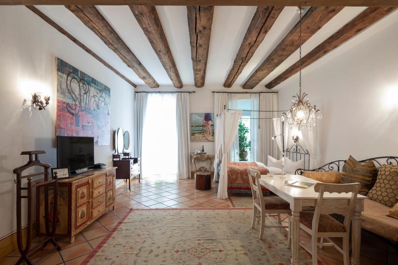 Hotel Orphee Andreasstadel Regensburg Bagian luar foto